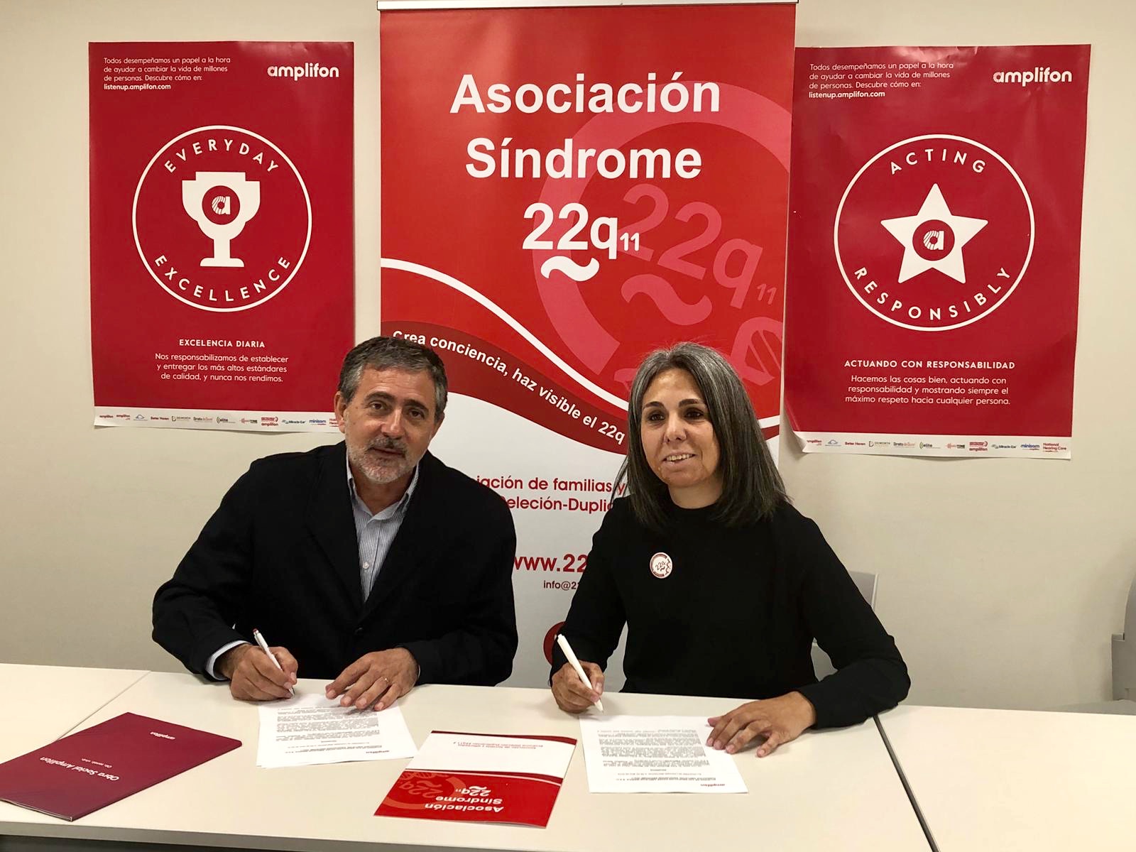 La Asociación Síndrome 22q11 firma un convenio de Colaboración con Amplifón